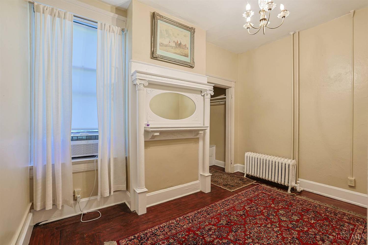 445 Ludlow Avenue Property Photo 25