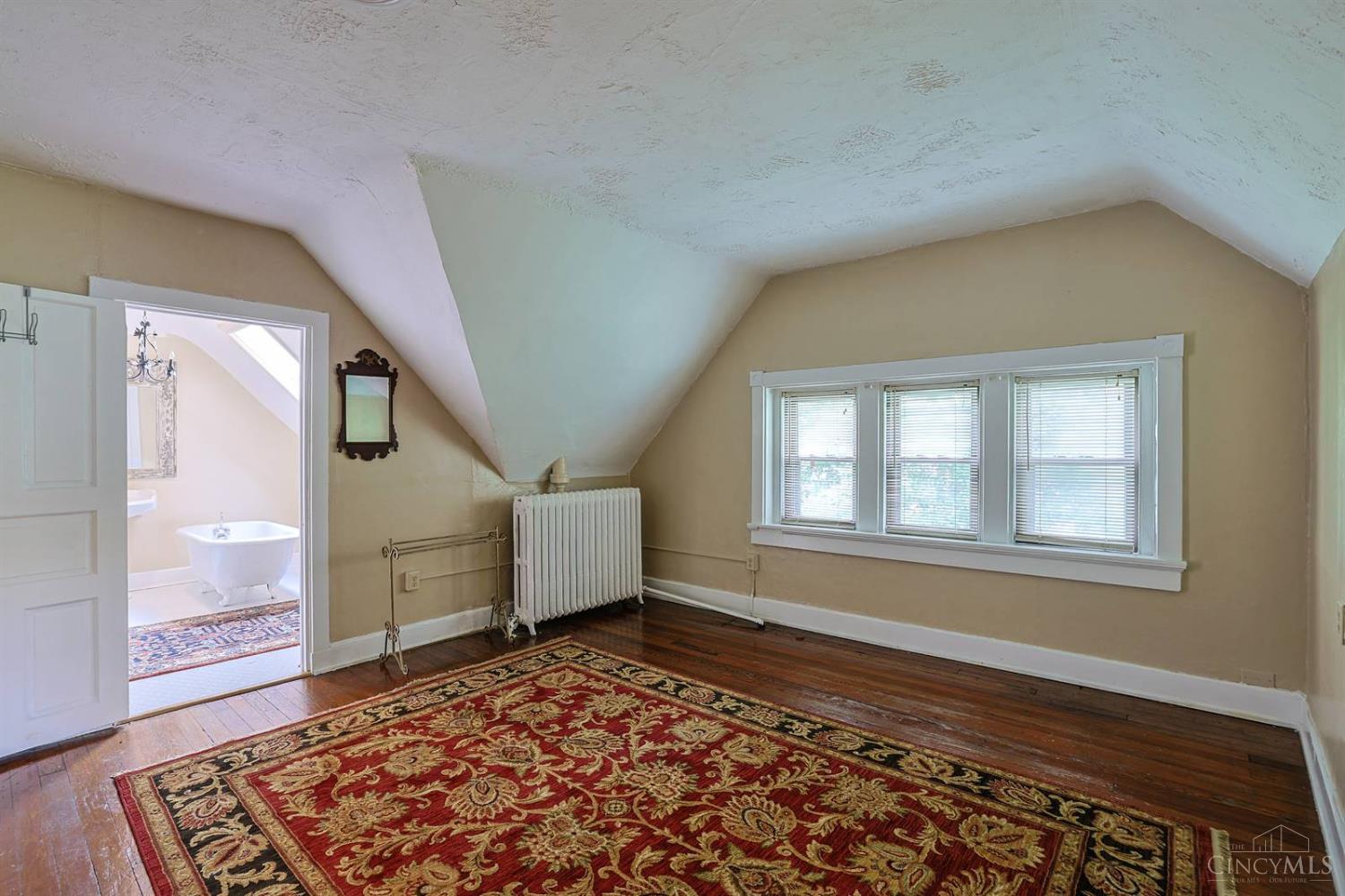 445 Ludlow Avenue Property Photo 50