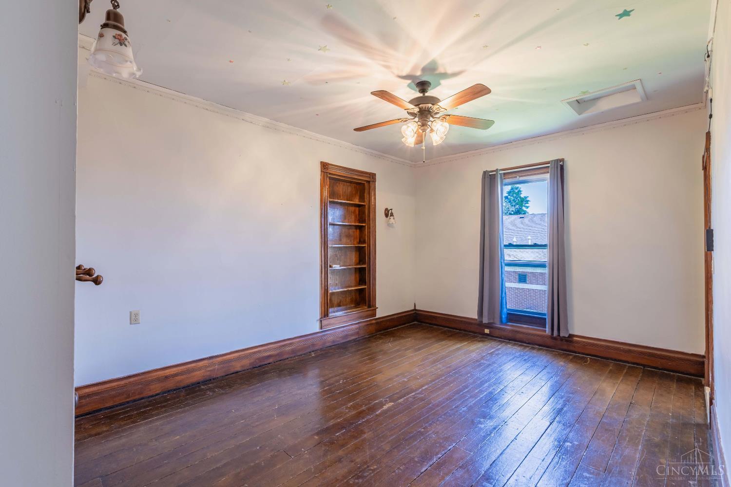 149 High Street Property Photo 35