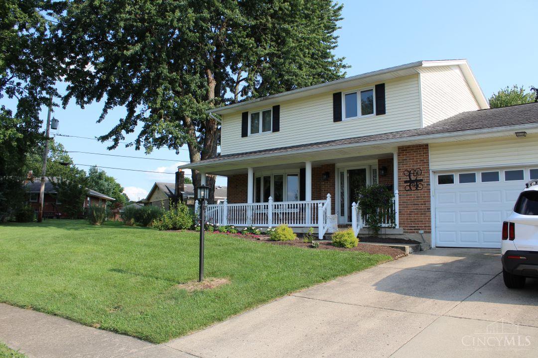 1060 Mayfair Drive Property Photo 2