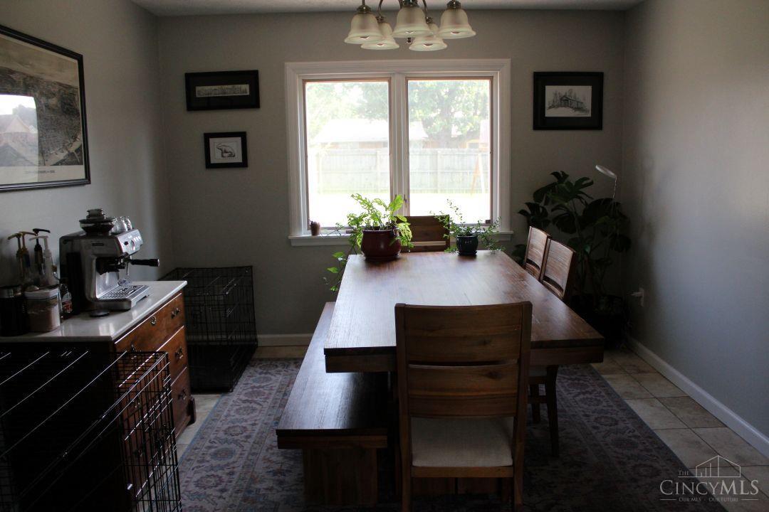 1060 Mayfair Drive Property Photo 13
