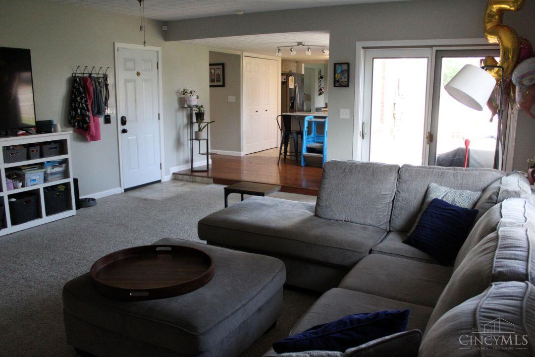 1060 Mayfair Drive Property Photo 20
