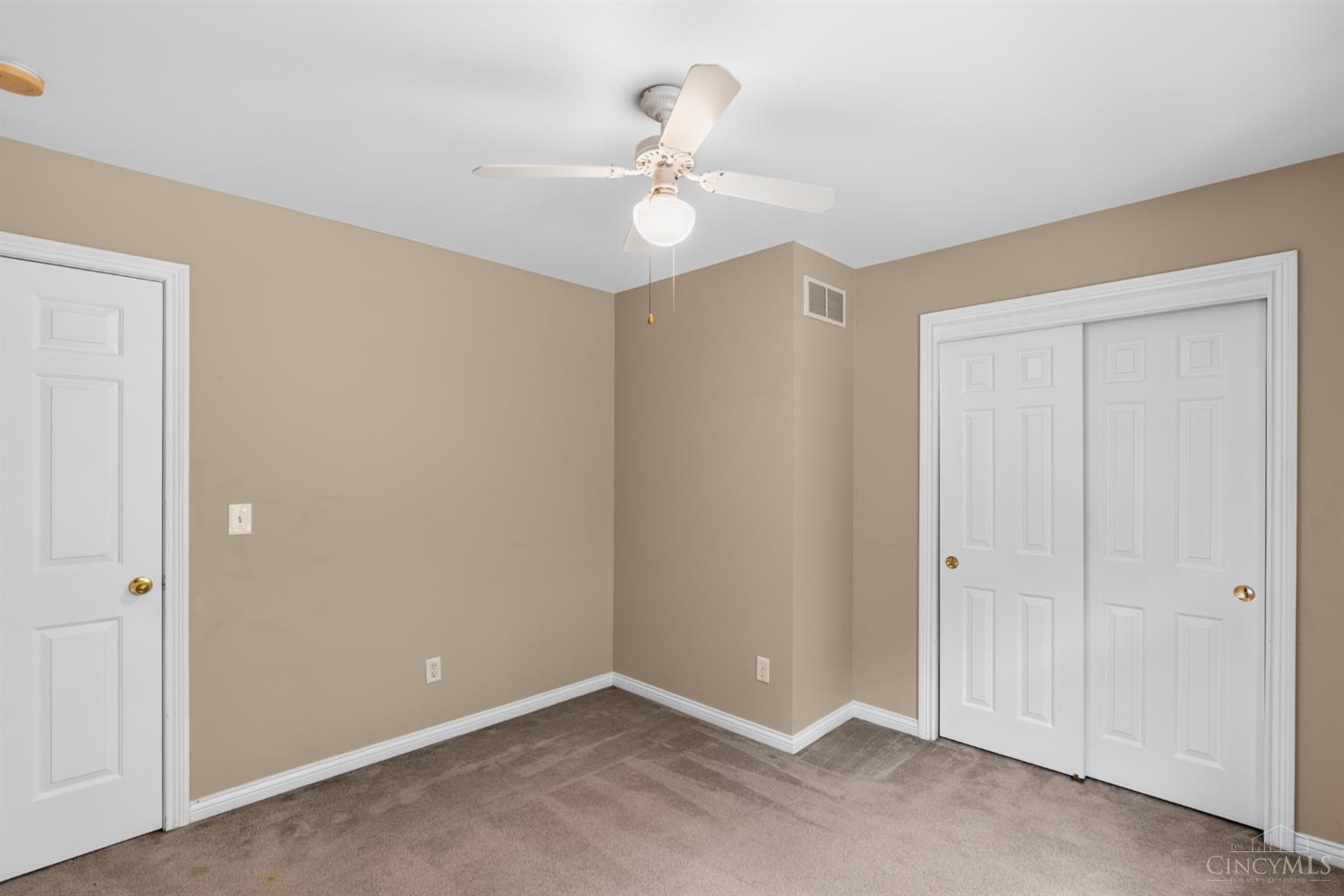 3175 Spalding Drive Property Photo 39