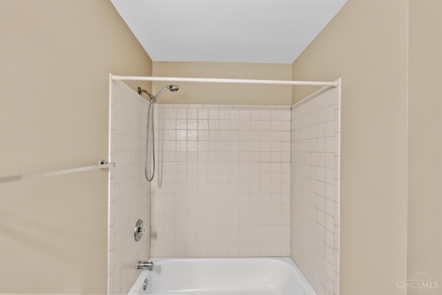 3175 Spalding Drive Property Photo 51