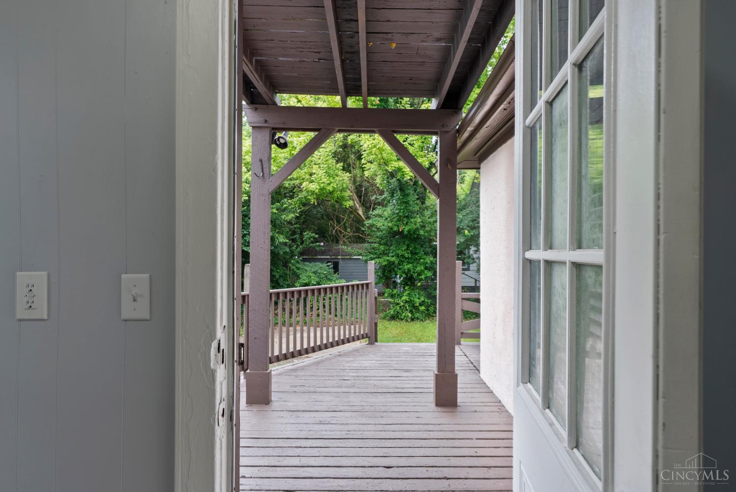 5538 Montgomery Road Property Photo 30