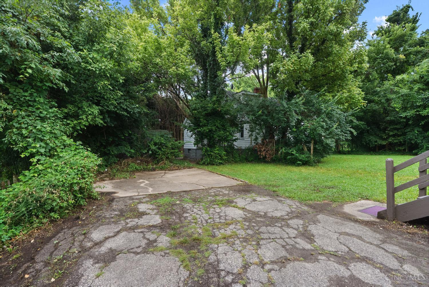 5538 Montgomery Road Property Photo 58