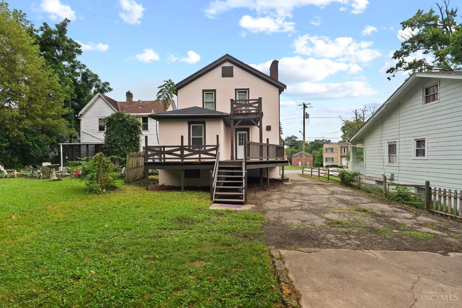 5538 Montgomery Road Property Photo 60