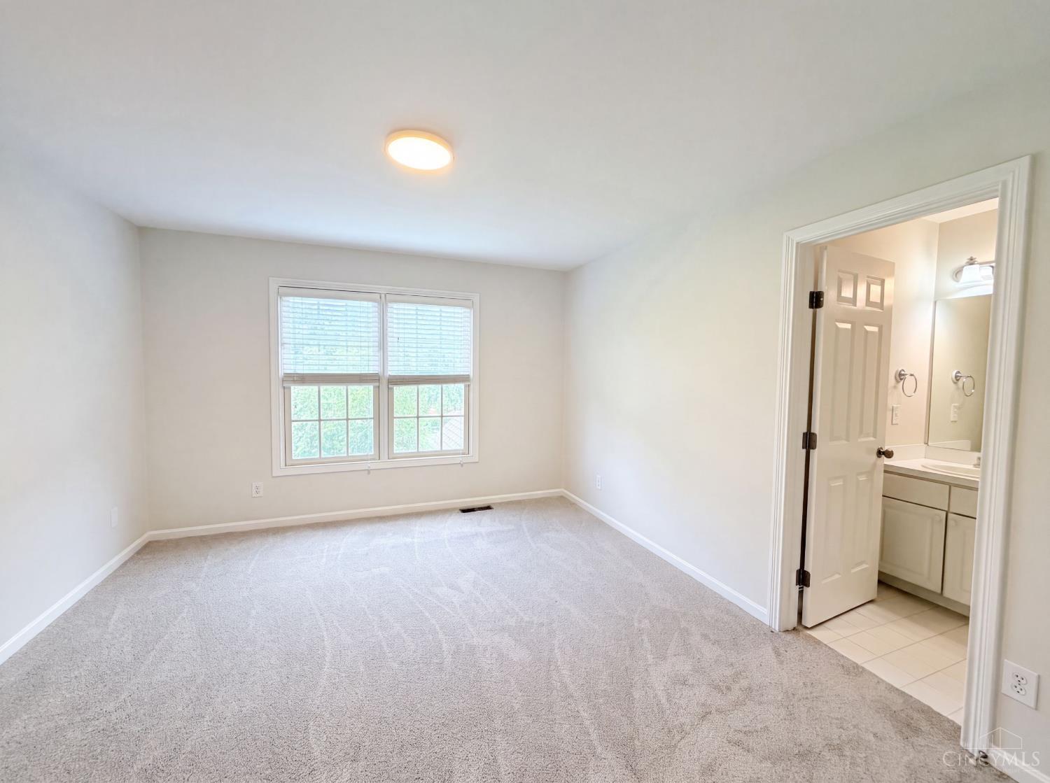 6667 Miami Woods Drive Property Photo 20