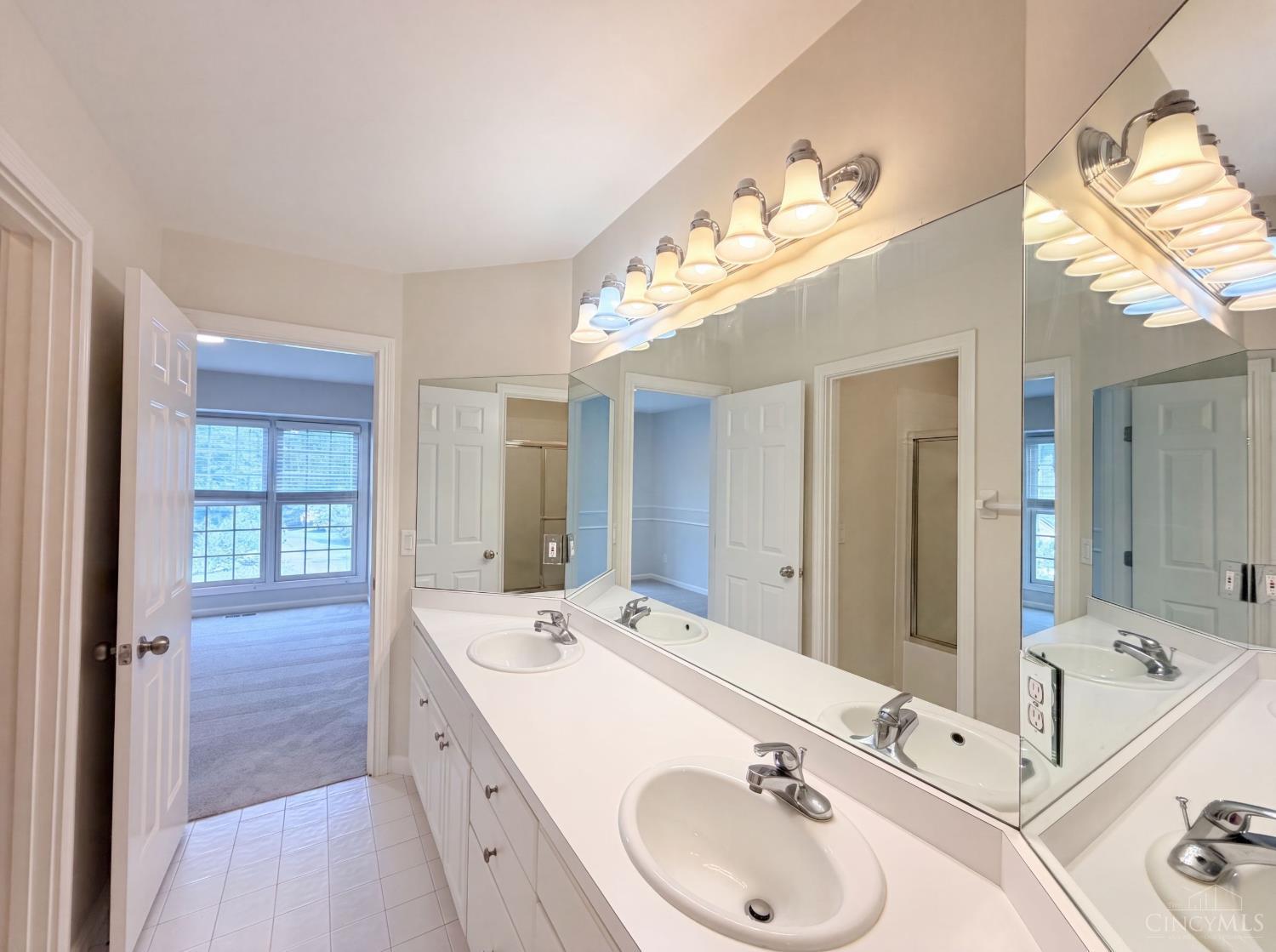 6667 Miami Woods Drive Property Photo 30