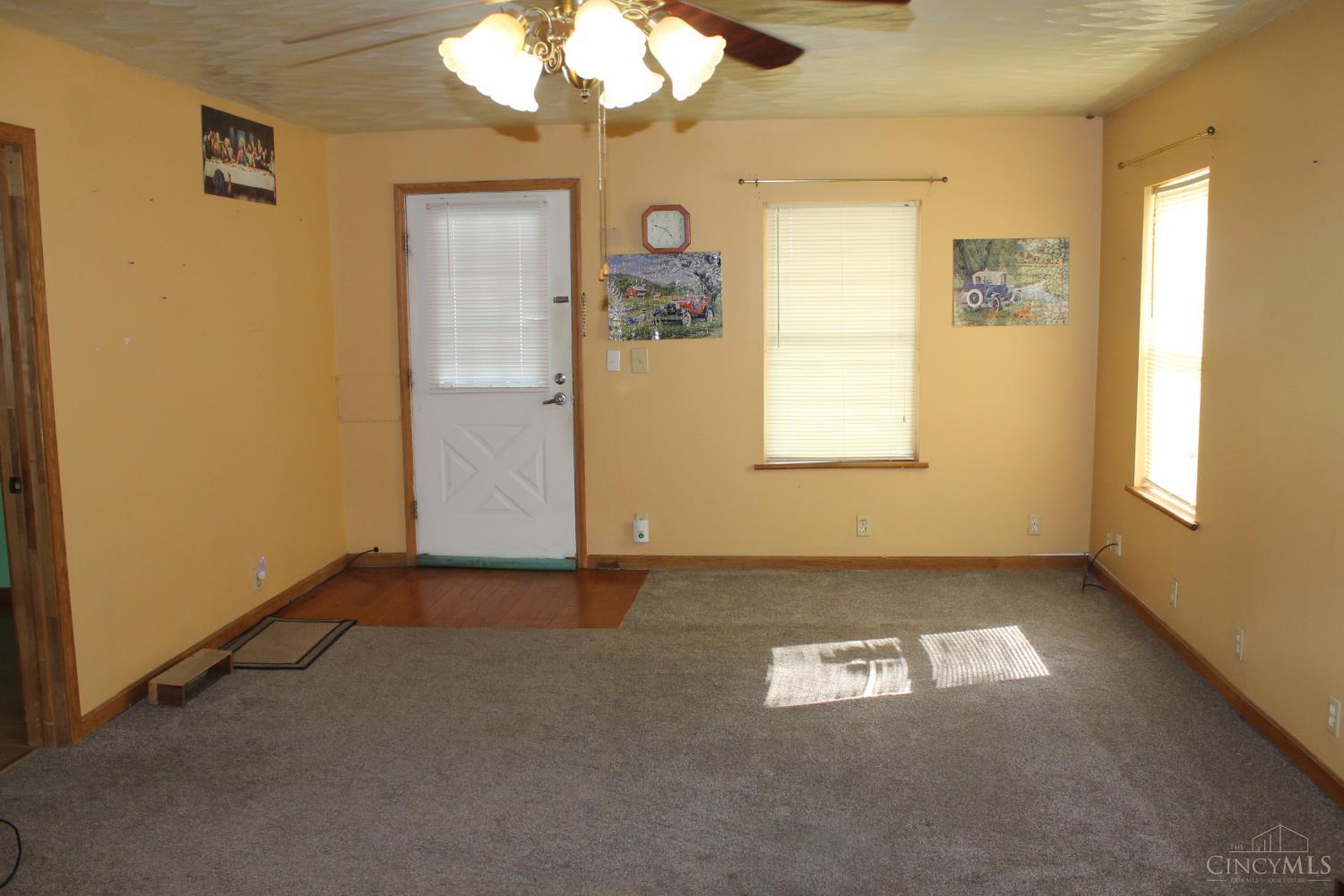 420 Hickory Street Property Photo 2