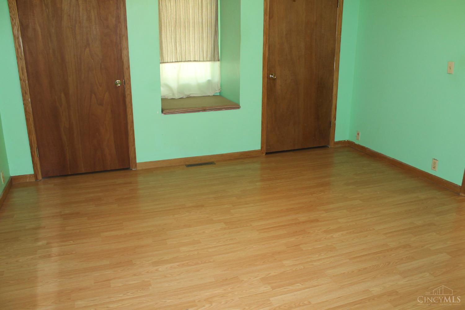 420 Hickory Street Property Photo 8