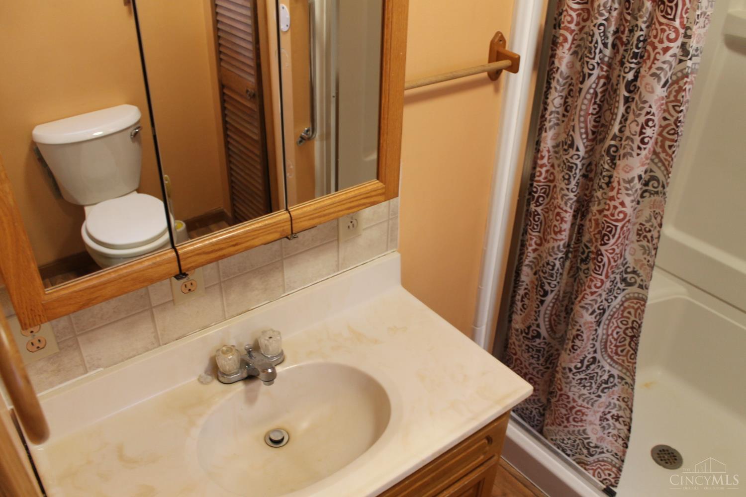 420 Hickory Street Property Photo 12