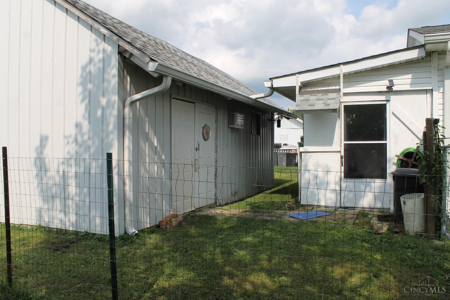 420 Hickory Street Property Photo 29