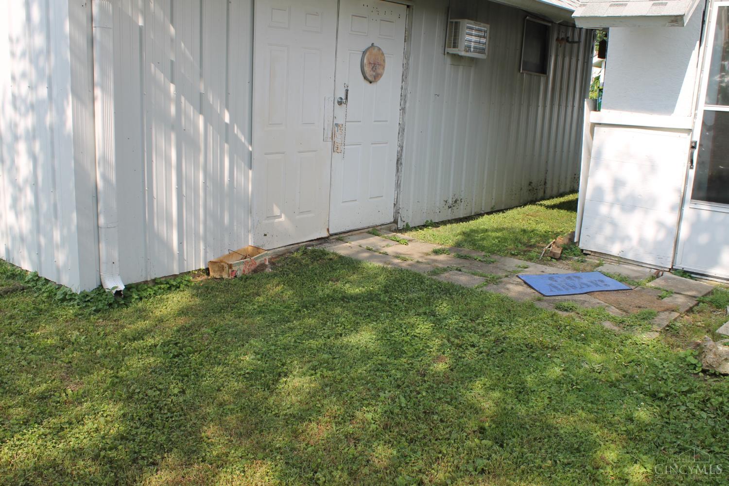 420 Hickory Street Property Photo 32