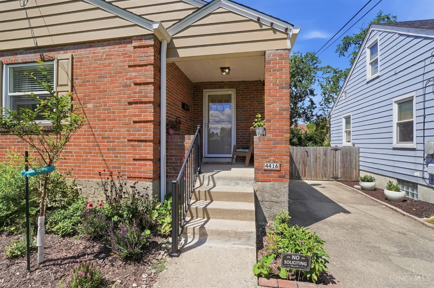 4416 Clifford Road Property Photo 4