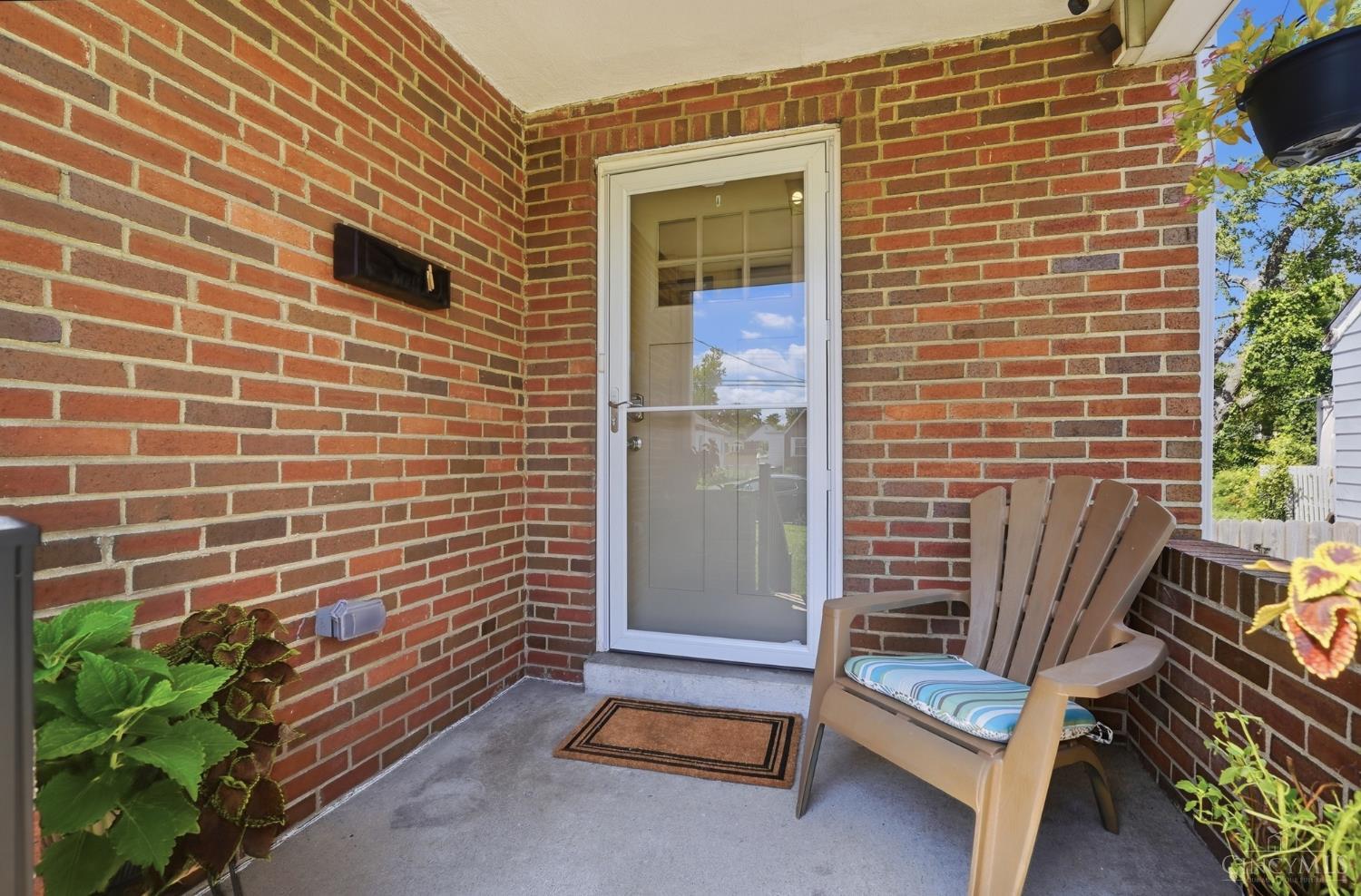 4416 Clifford Road Property Photo 5