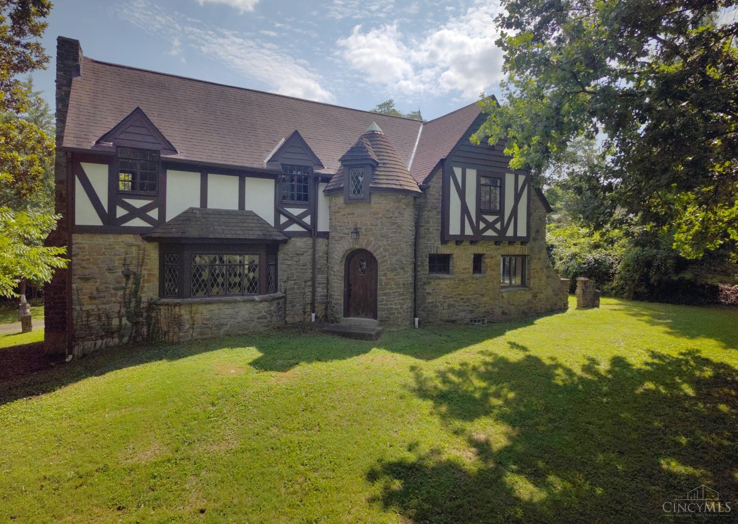 2019 Adams Road Property Photo 1