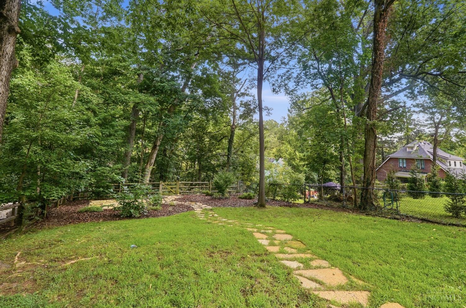 1114 Salisbury Drive Property Photo 43