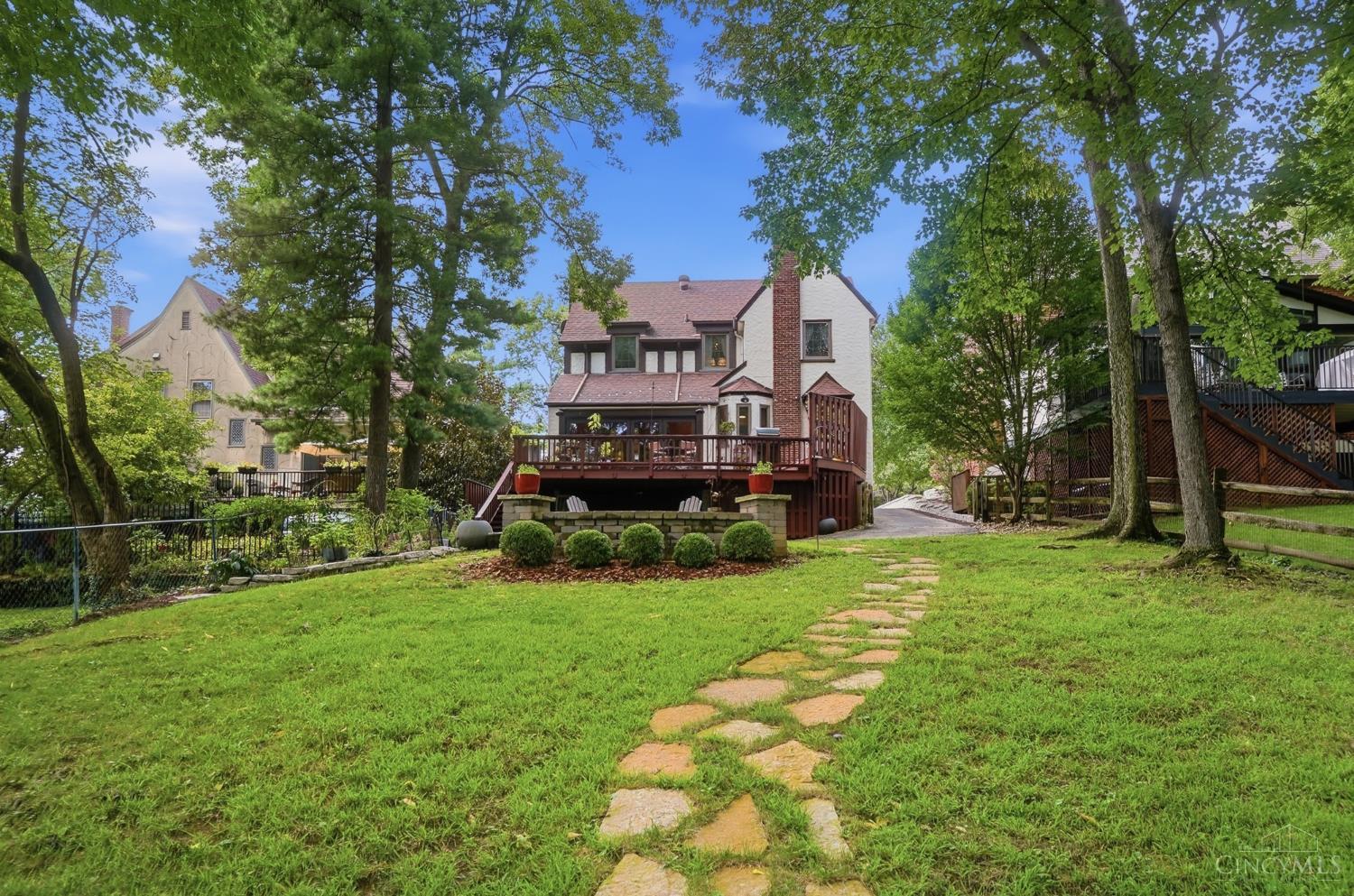 1114 Salisbury Drive Property Photo 44