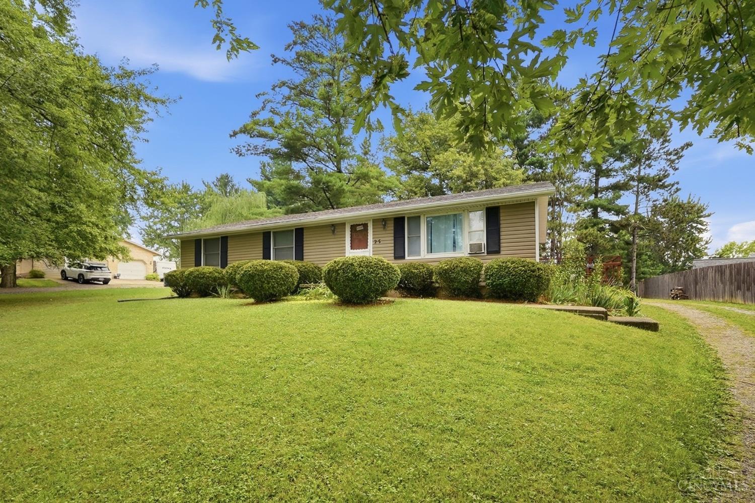 25 Shield Drive Property Photo 6