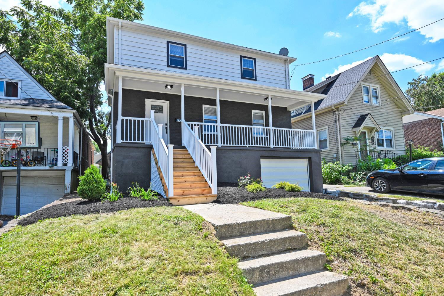 2529 Bremont Avenue Property Photo 1