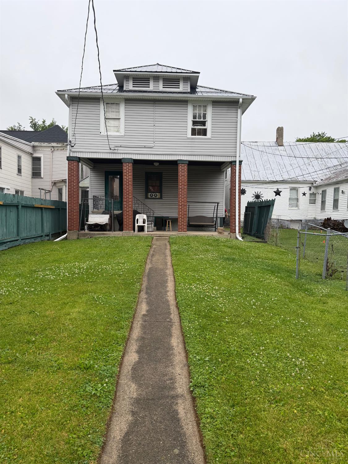 W 196 Main Street Property Photo 2