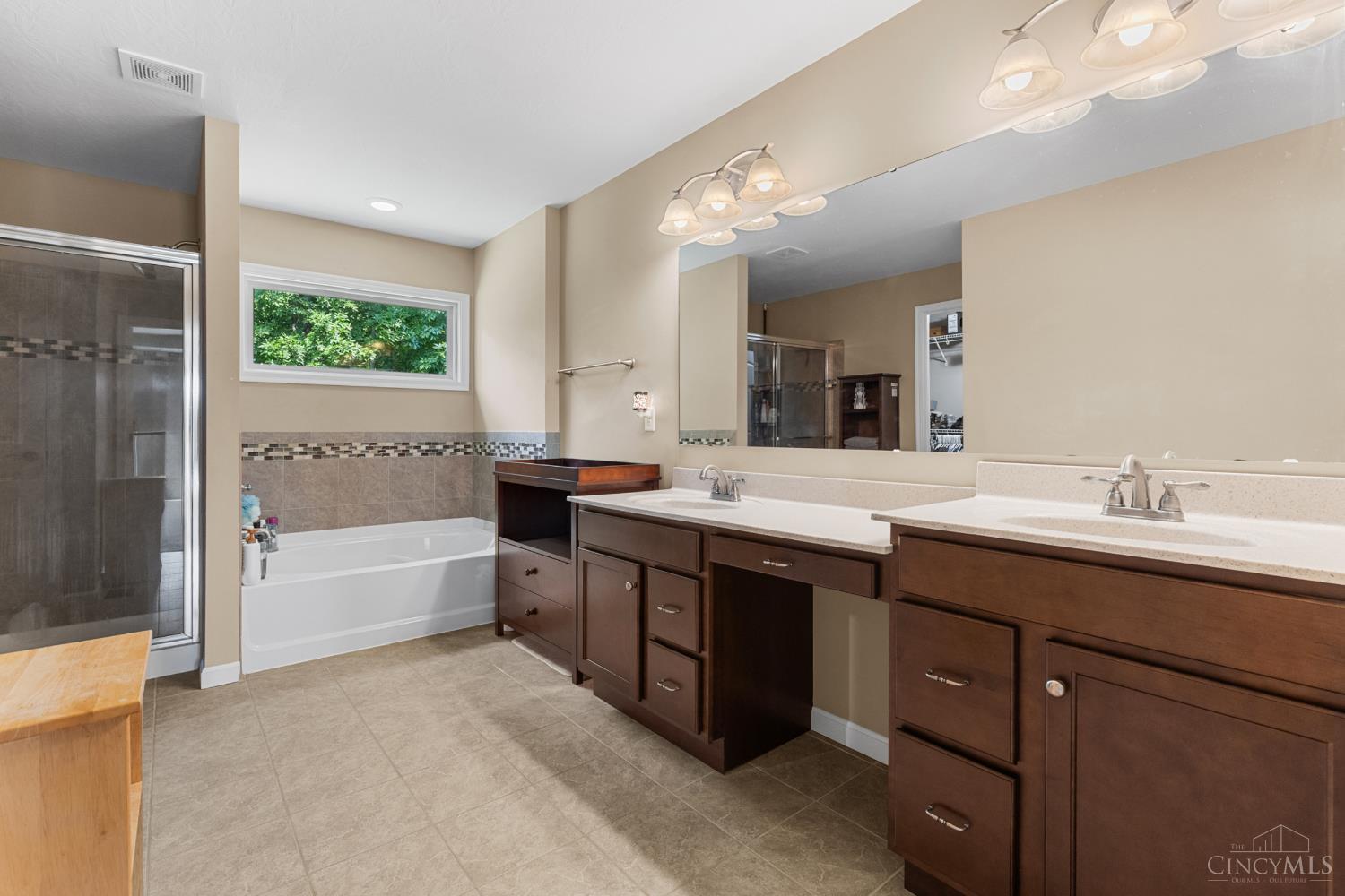 1204 Traditions Turn Property Photo 29