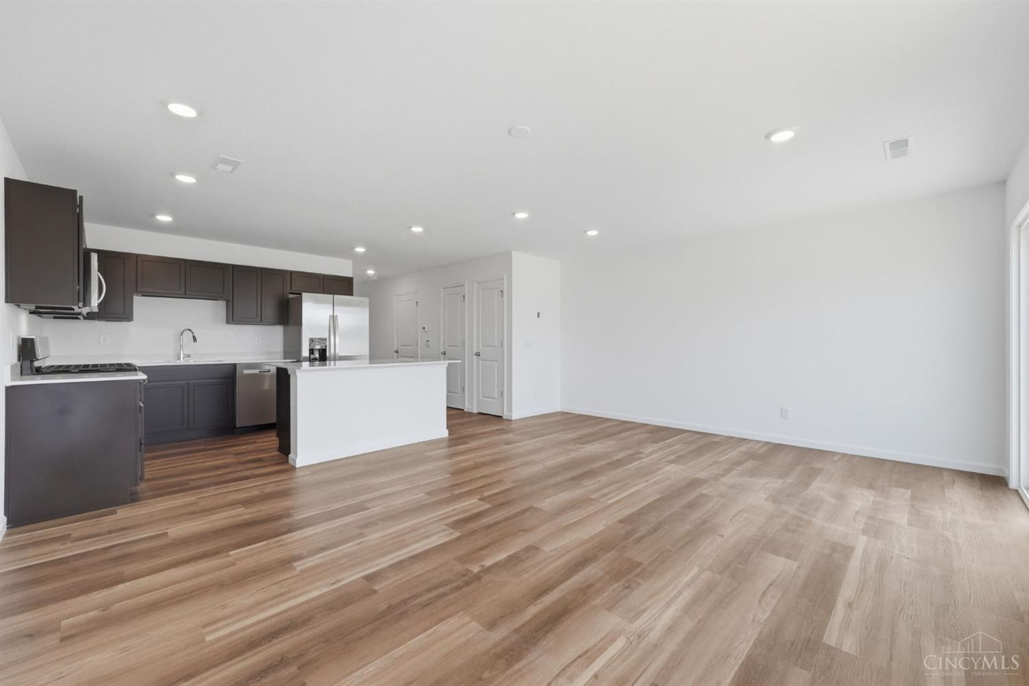 85 Cypress Hill Drive Property Photo 11