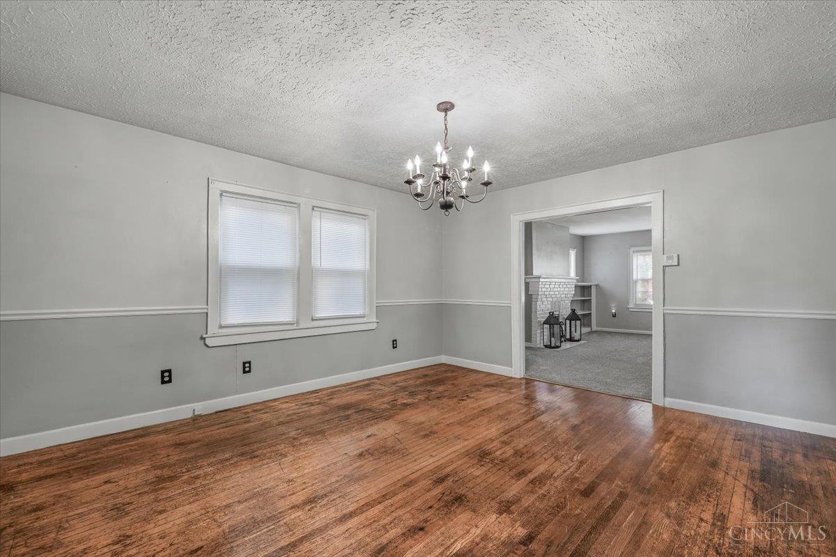 6235 Elbrook Avenue Property Photo 8