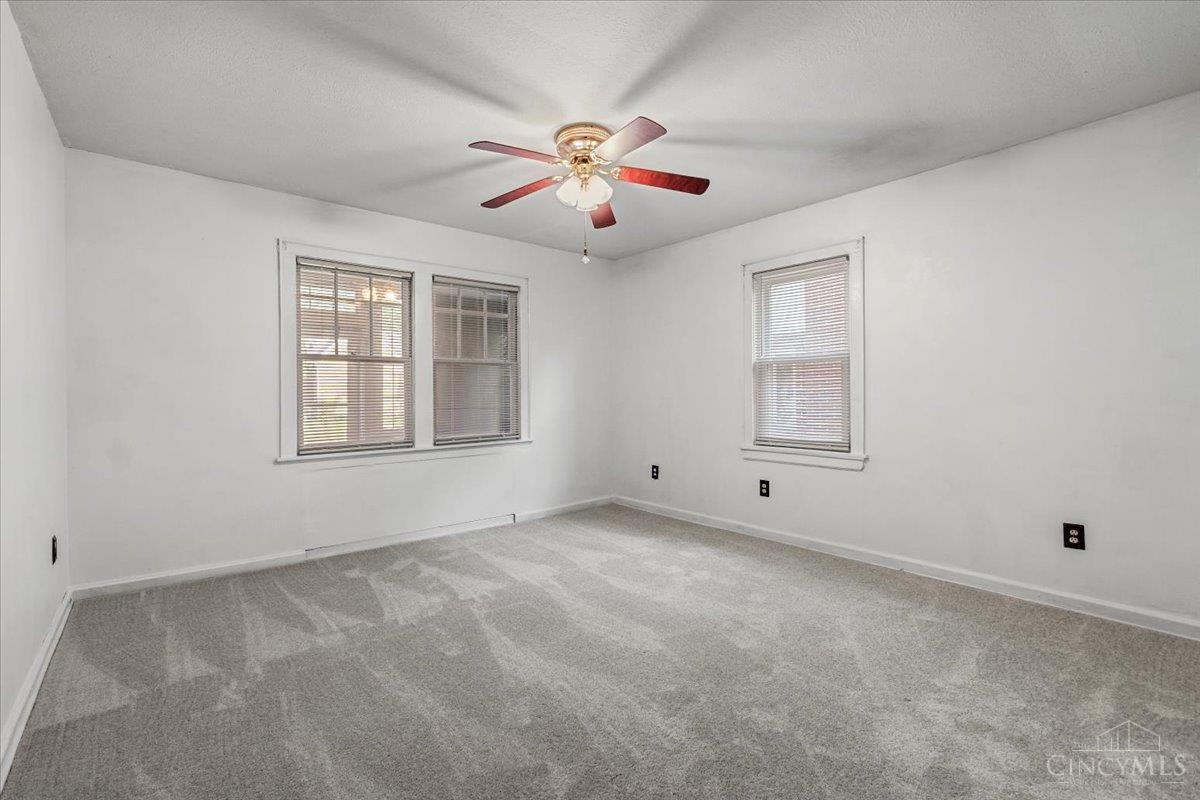 6235 Elbrook Avenue Property Photo 14