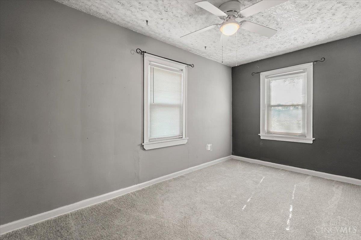 6235 Elbrook Avenue Property Photo 17