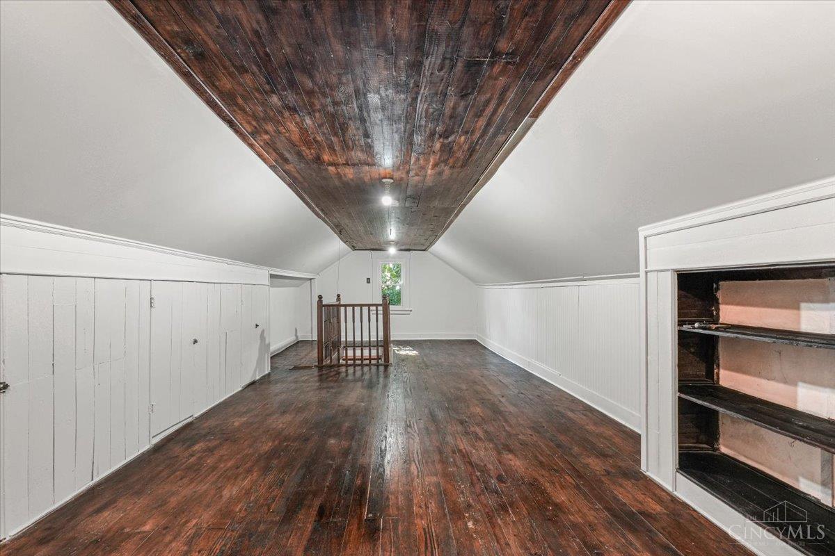 6235 Elbrook Avenue Property Photo 22
