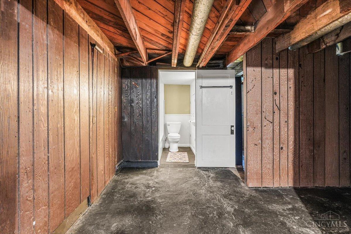 6235 Elbrook Avenue Property Photo 33