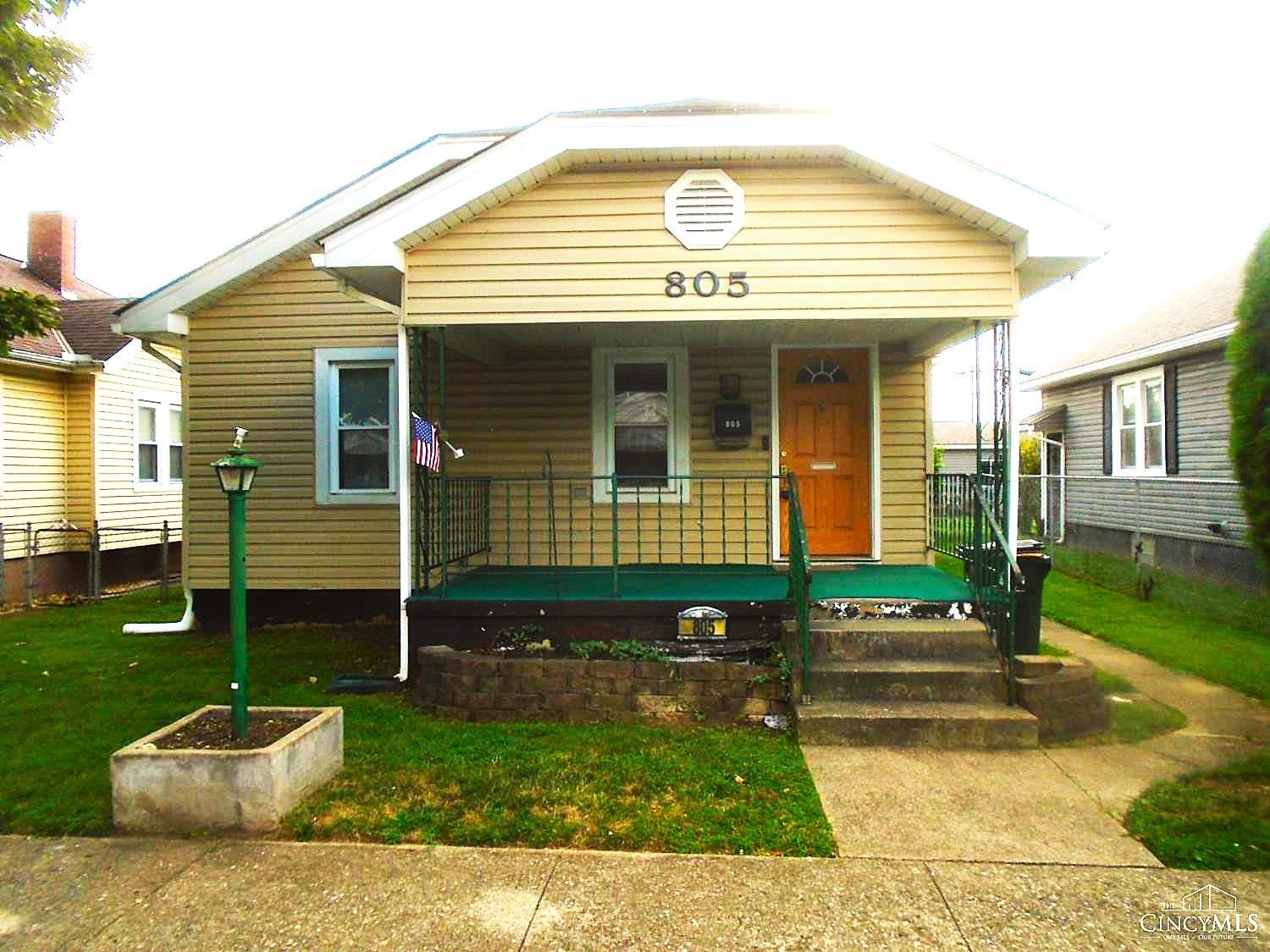 805 Chase Avenue Property Photo 1