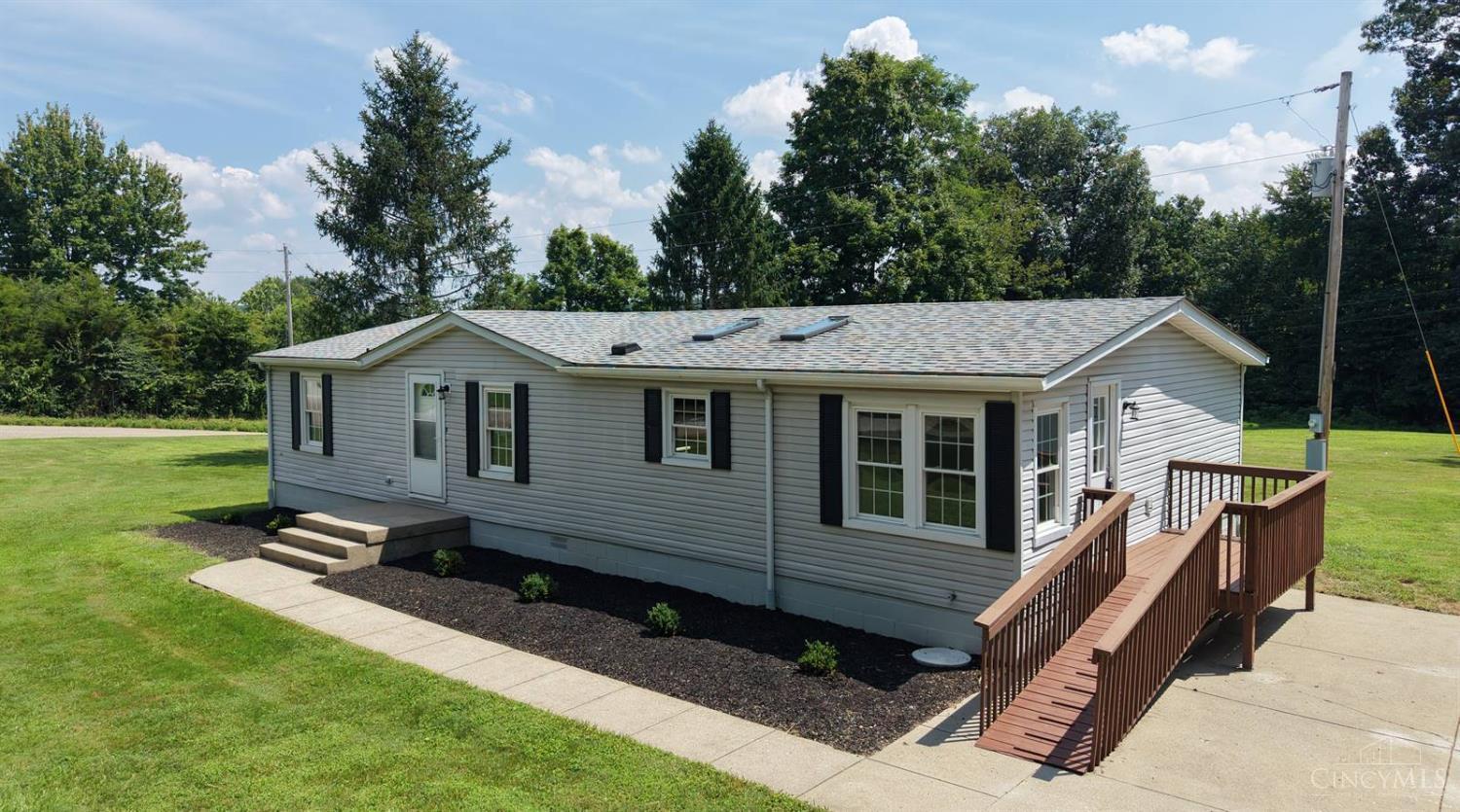 20924 Burtzelbach Road Property Photo 1