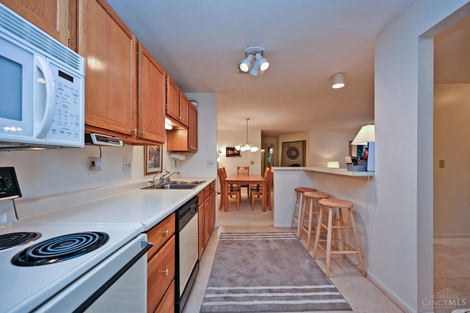 7382 Ridgepoint Drive Property Photo 17