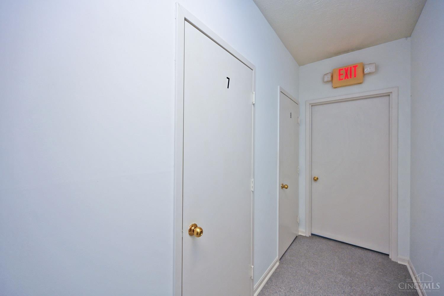 7382 Ridgepoint Drive Property Photo 39