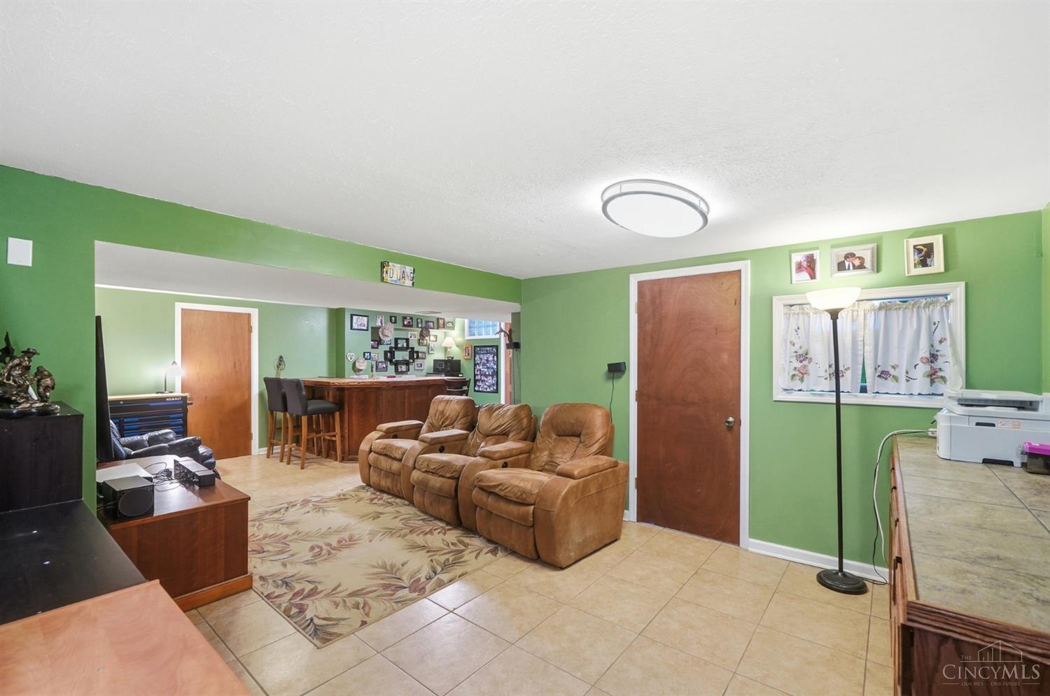 4486 Pinecroft Drive Property Photo 24