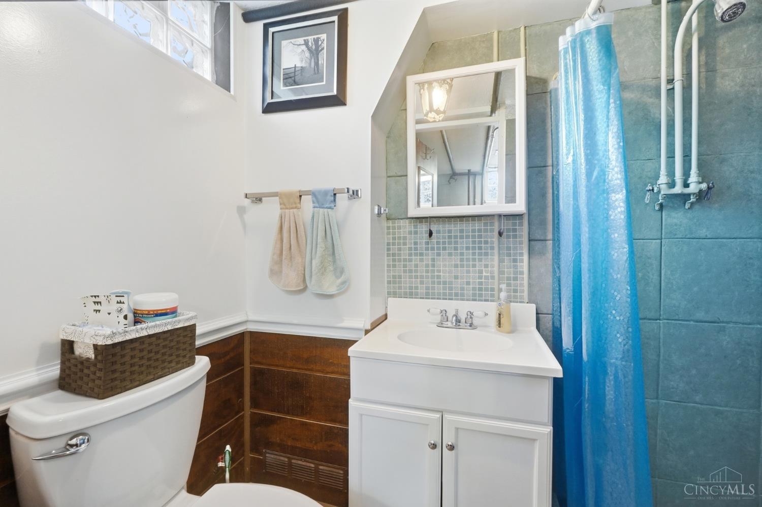 4486 Pinecroft Drive Property Photo 32
