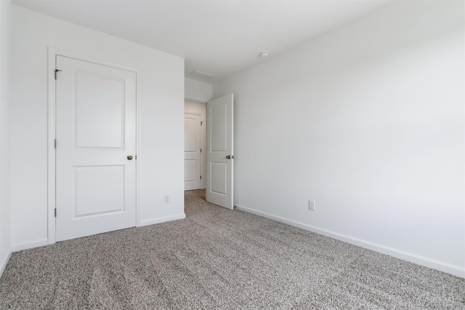 1931 Whispering Pines Drive Property Photo 27