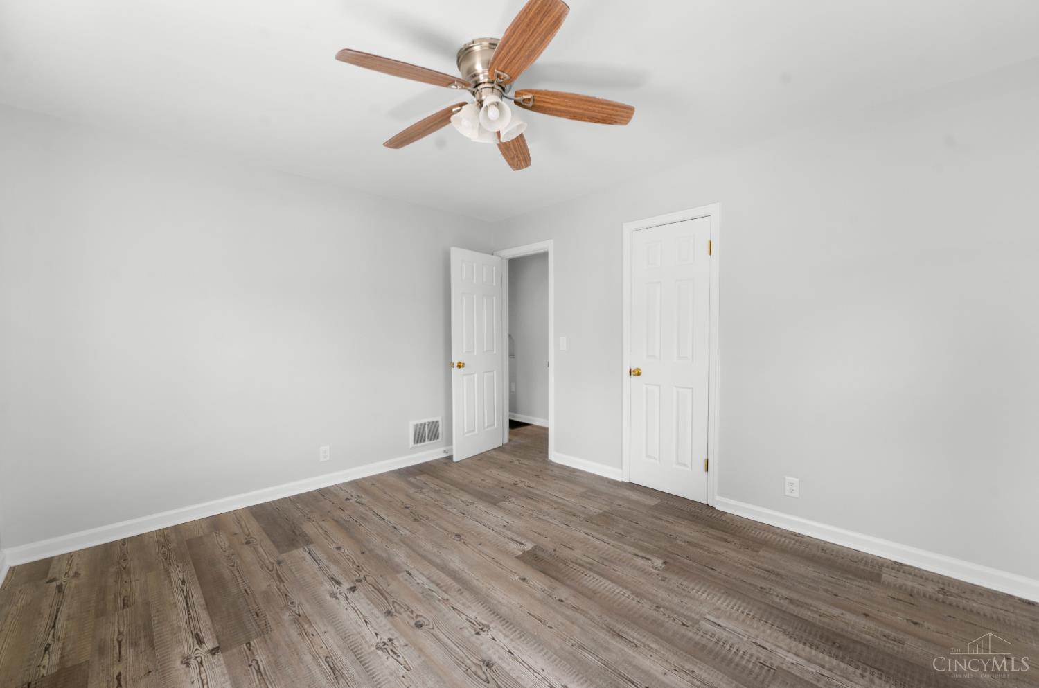 5767 Argus Road Property Photo 14
