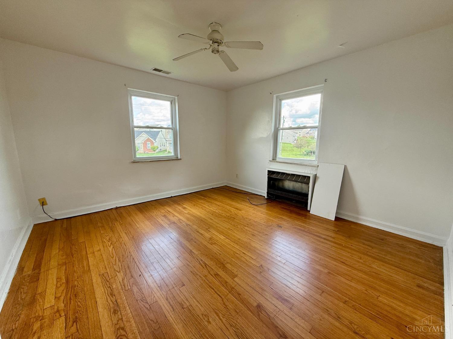 5510 Newfield Avenue Property Photo 10