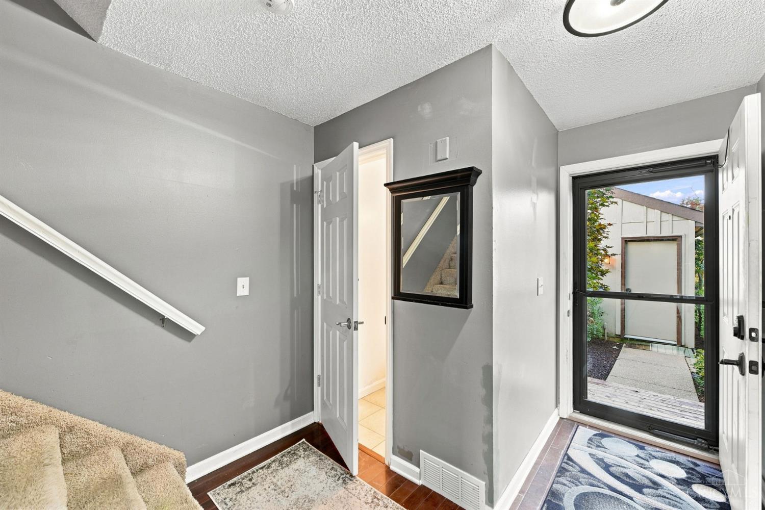 5244 Pros Drive Property Photo 5