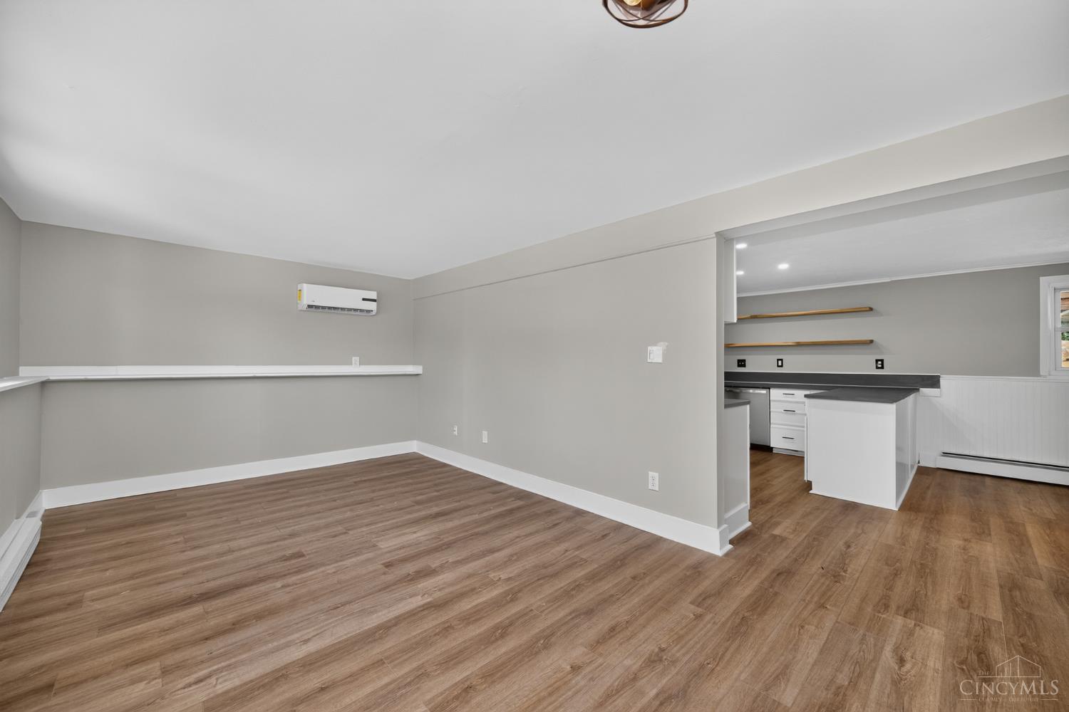 6244 Beechmont Avenue Property Photo 32