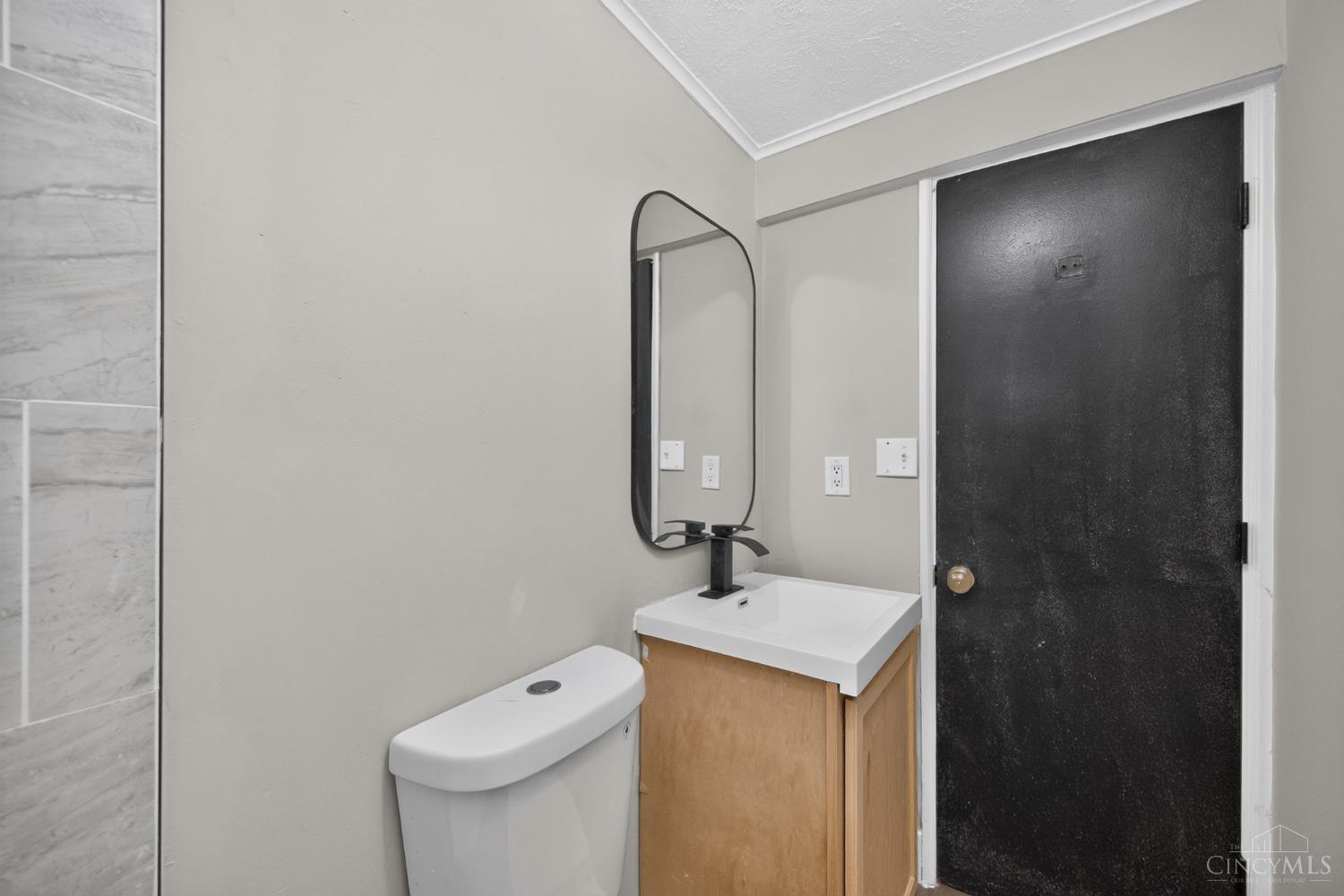 6244 Beechmont Avenue Property Photo 41
