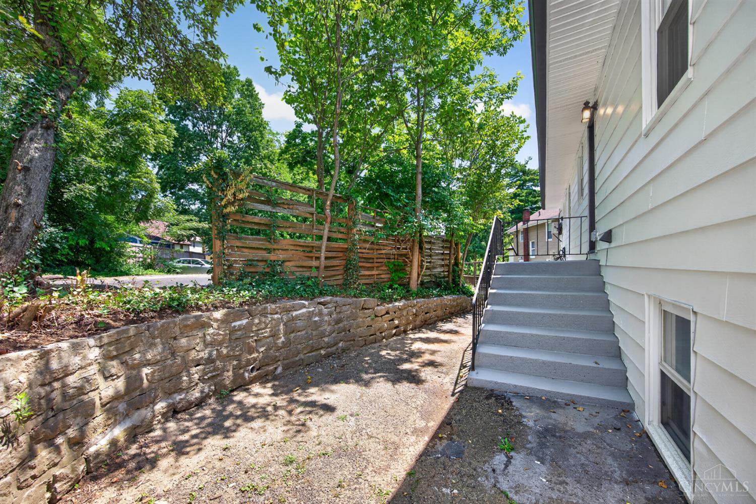 6244 Beechmont Avenue Property Photo 52