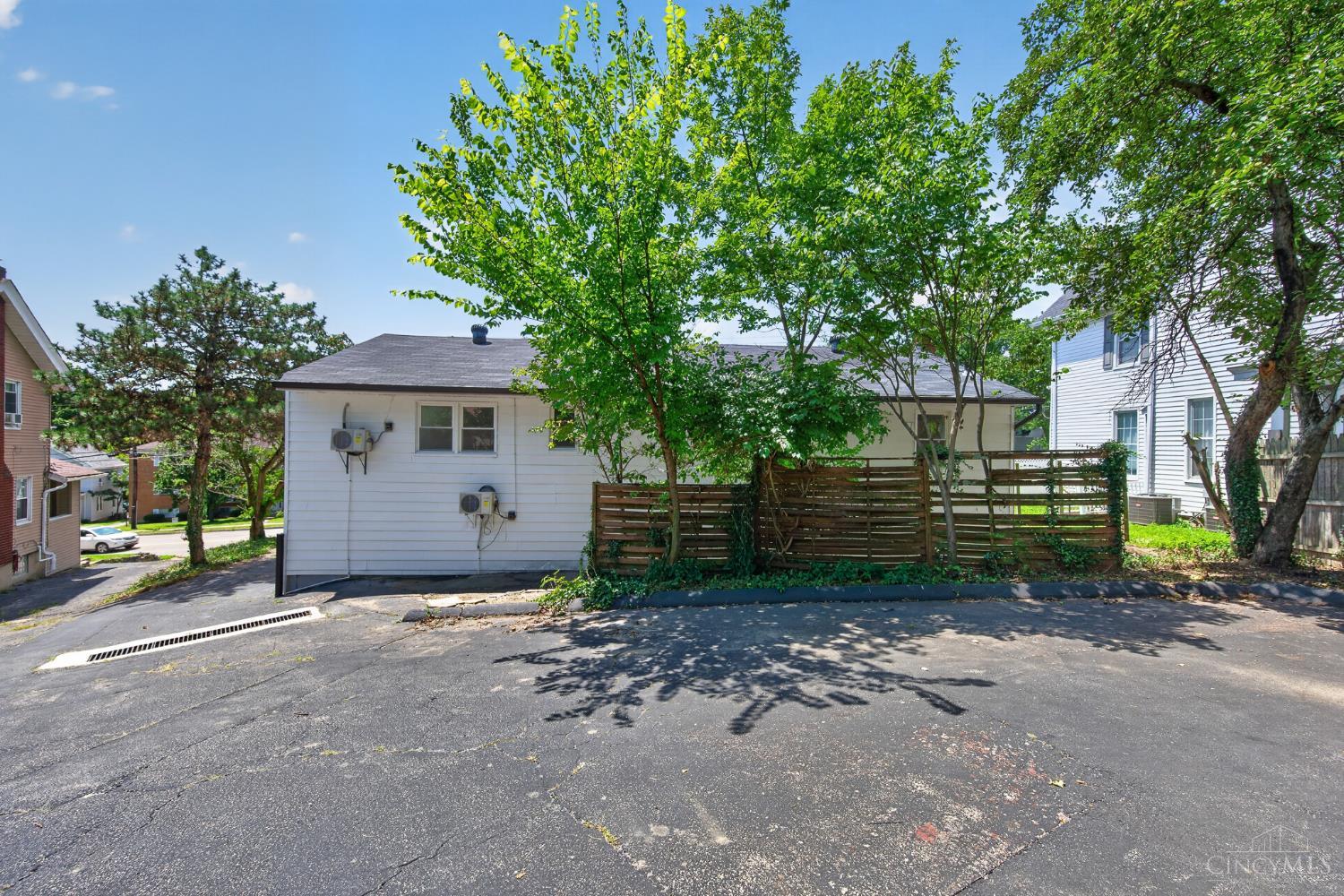 6244 Beechmont Avenue Property Photo 56