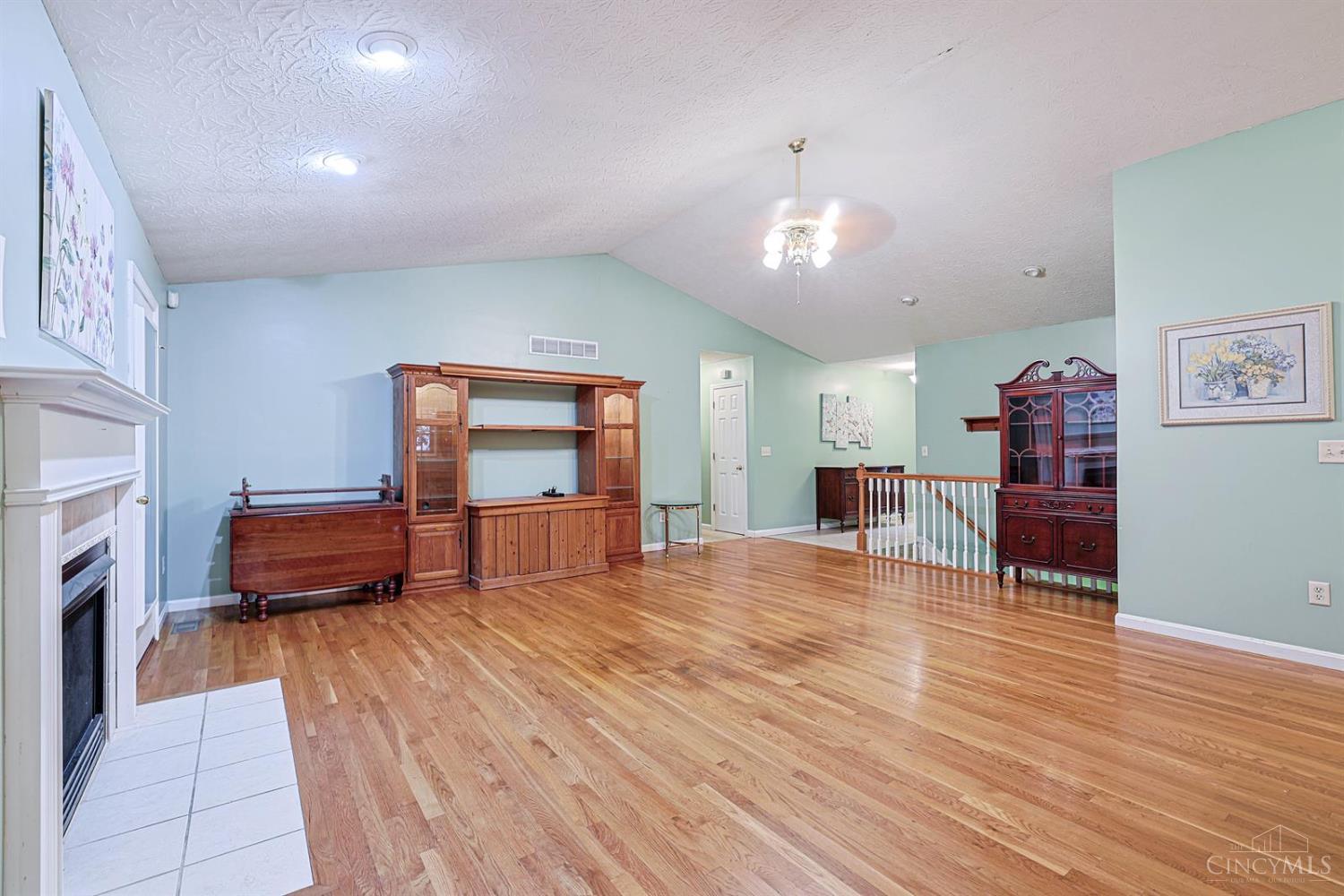 2034 Wood Brook Drive Property Photo 7
