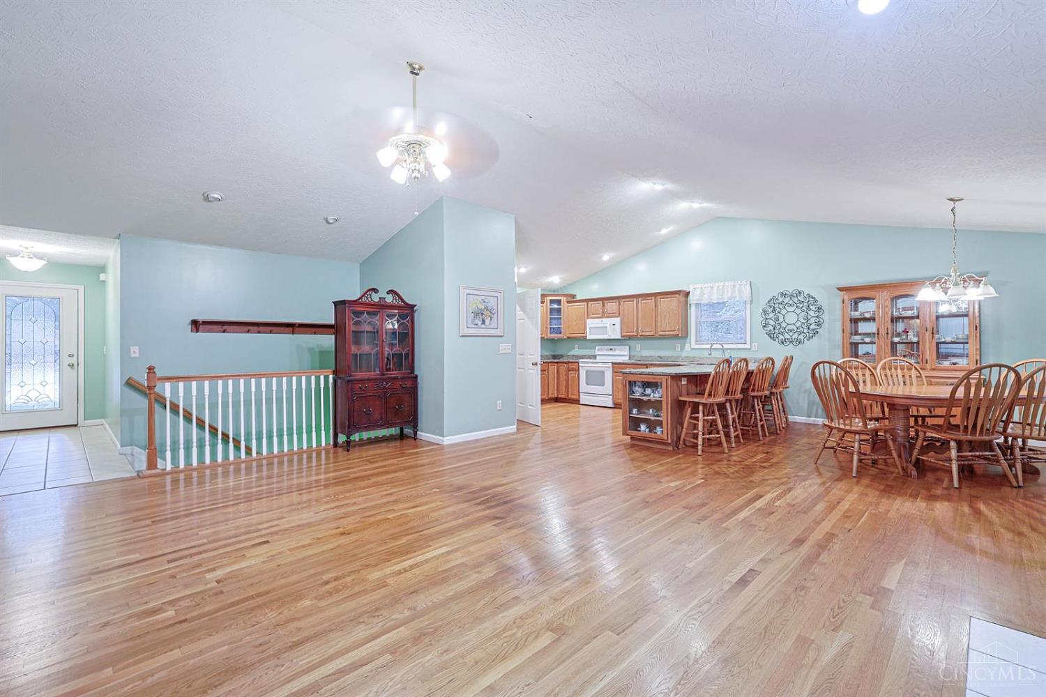 2034 Wood Brook Drive Property Photo 8