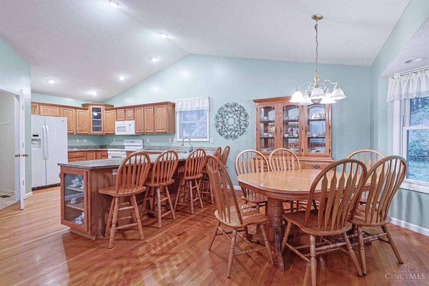 2034 Wood Brook Drive Property Photo 10
